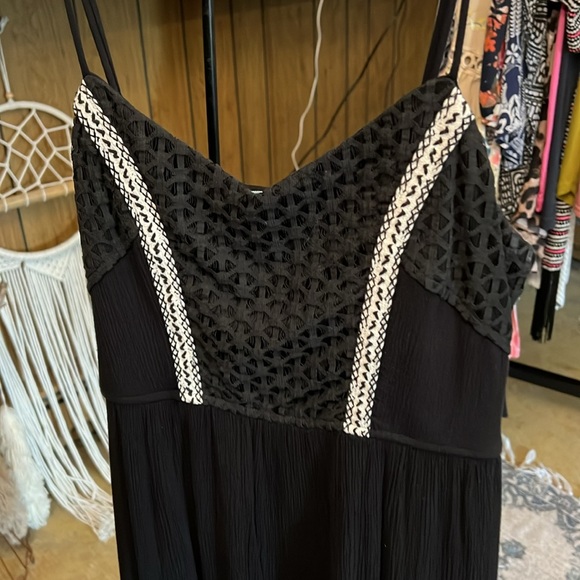 Maurice’s Small Dress - Picture 2 of 3